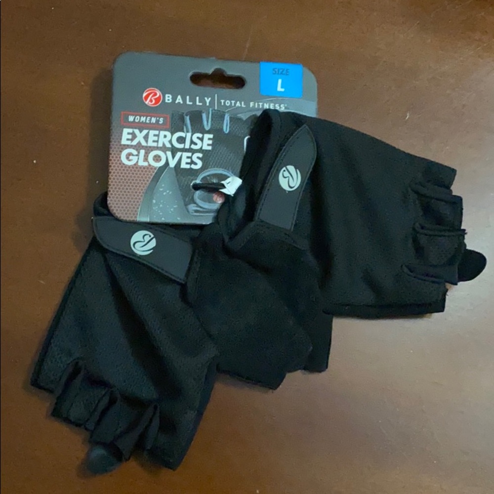 Exercise gloves